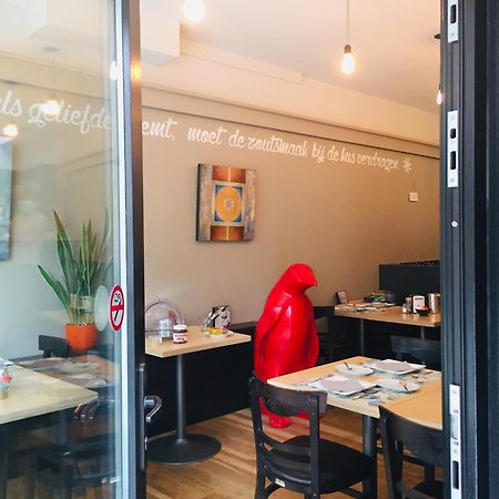 Logies Zen Aan Zee Bed & Breakfast Остенде Екстериор снимка